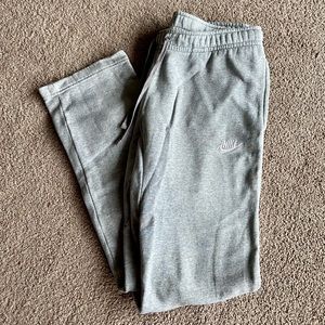 Nike Sweatpants